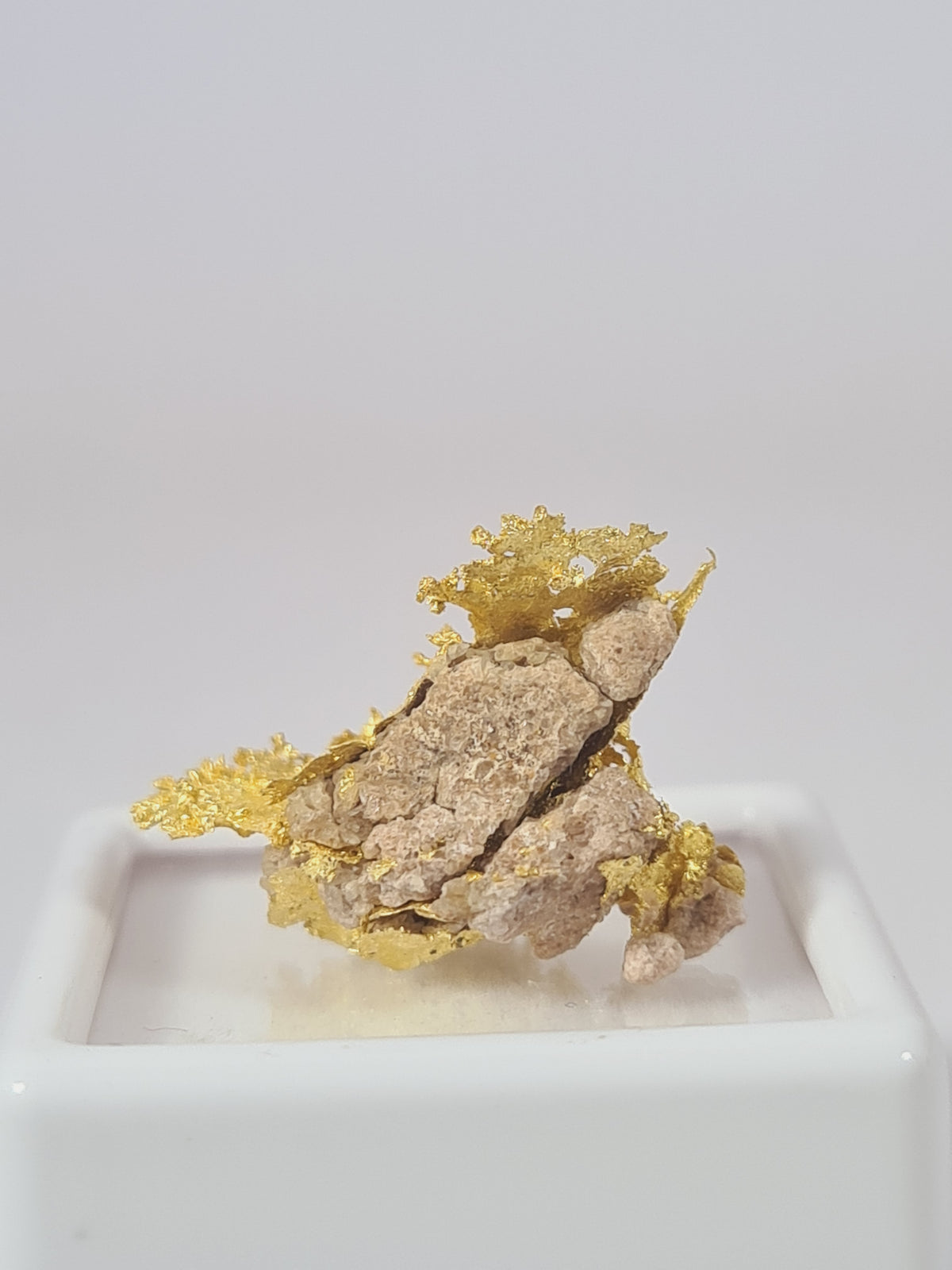 Leaf Gold Specimen 1.89 grams